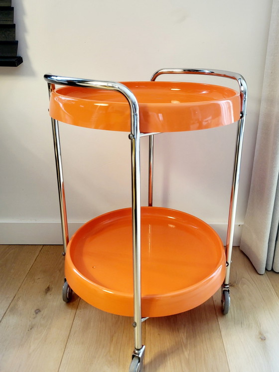 Image 1 of Chariot de l'ère spatiale ou chariot de service, orange, plastique et chrome, années 1970