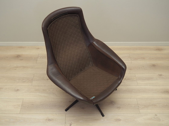 Image 1 of Fauteuil pivotant en cuir, Design danois, 1960S, Designer : H.W. Klein, Manufacture : Bramin