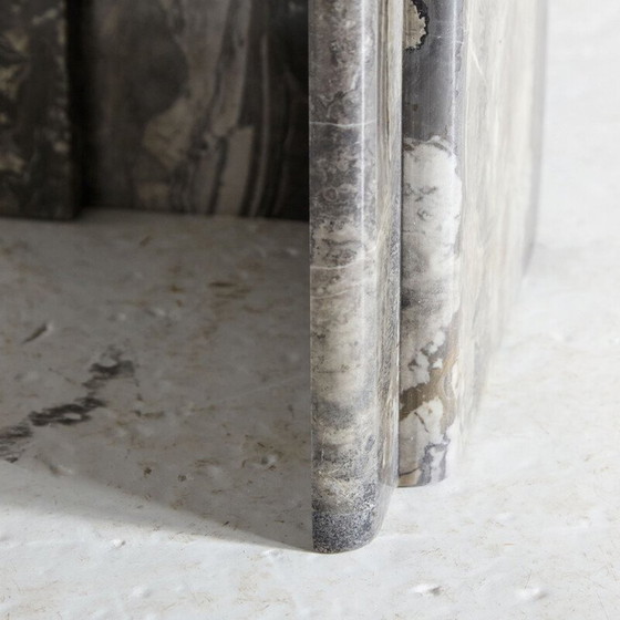 Image 1 of Table basse vintage en granit avec coins arrondis, Italie 1970