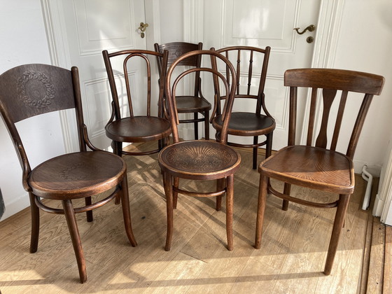 Image 1 of 6X chaises Thonet et autres chaises en bois courbé