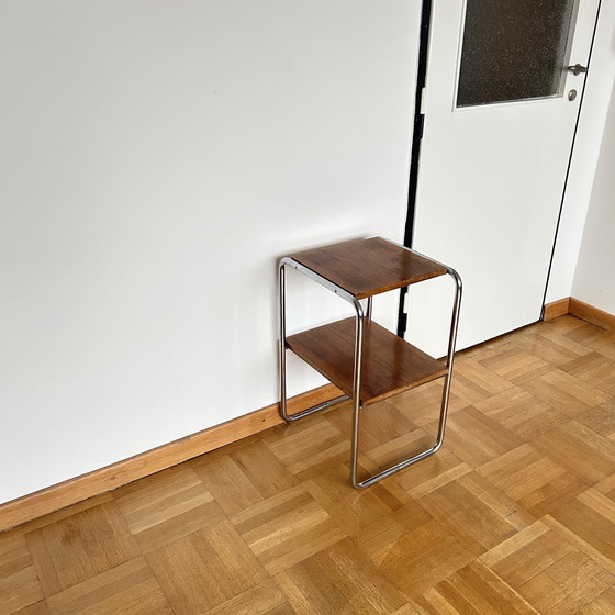 Image 1 of Table d'appoint fonctionnaliste, Bauhaus
