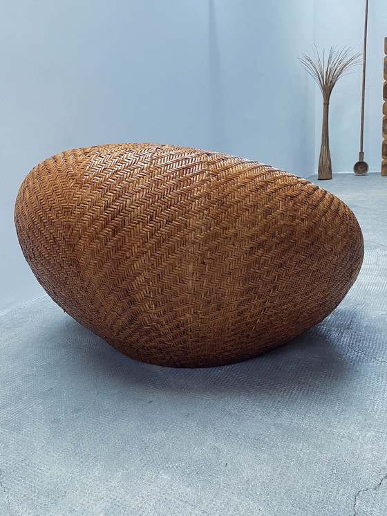 Image 1 of Rotin tressé "Mushroom" Chair Pille Fauteuil avec coussin en peau de mouton, France 1970Ers