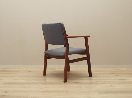 Image 1 of Fauteuil en teck graphite, Design danois, 1960S, Production : Danemark