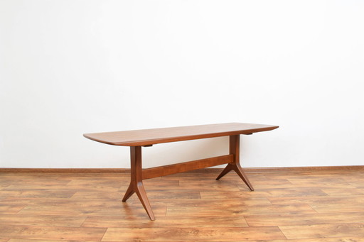 Table basse danoise en teck du milieu du siècle par Johannes Andersen, années 1960.