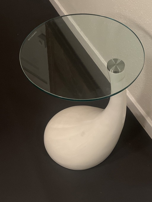 Table d'appoint design laquée blanc