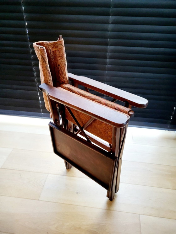 Image 1 of Chaise pliante vintage en bois avec table pliante