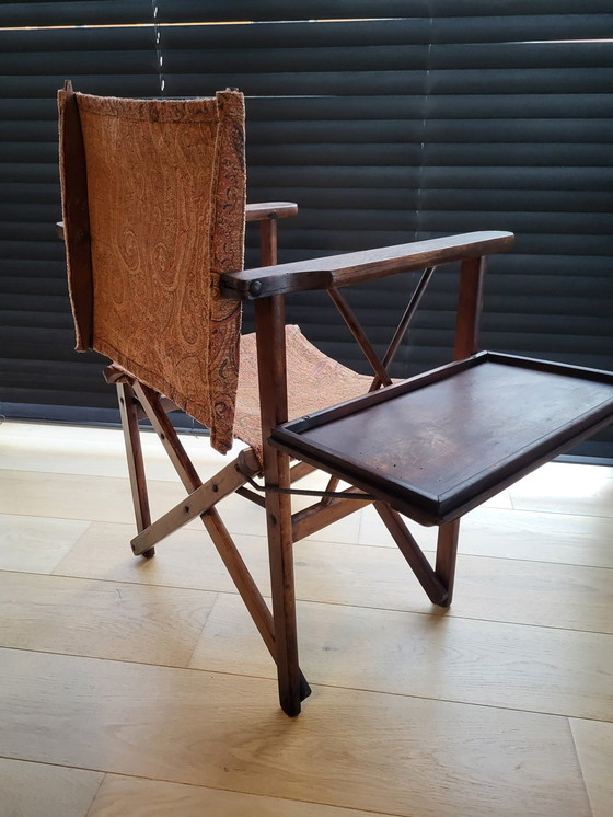 Image 1 of Chaise pliante vintage en bois avec table pliante