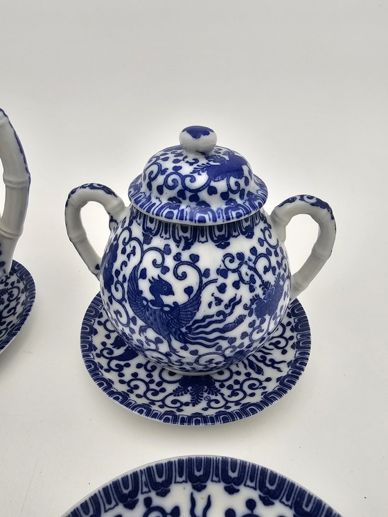 Image 1 of Service À Thé En Porcelaine Fine Japonaise - Modèle Phénix Bleu Et Blanc