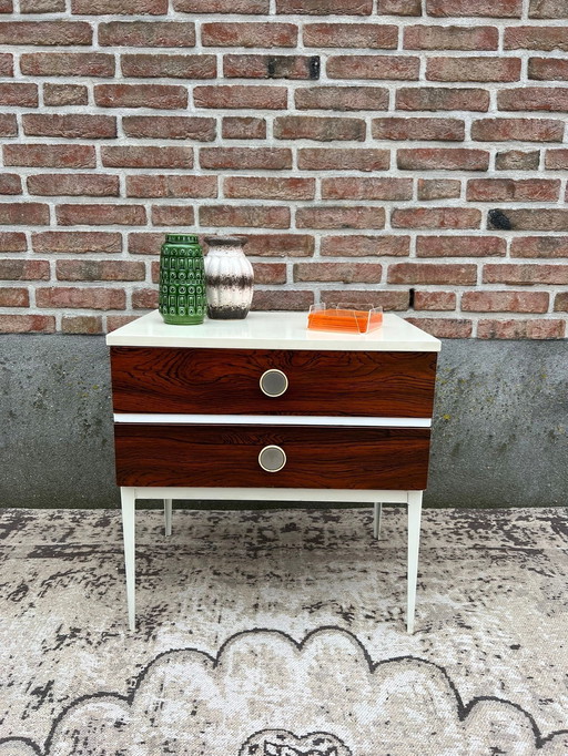 Commode vintage de l'ère spatiale sur pieds hauts