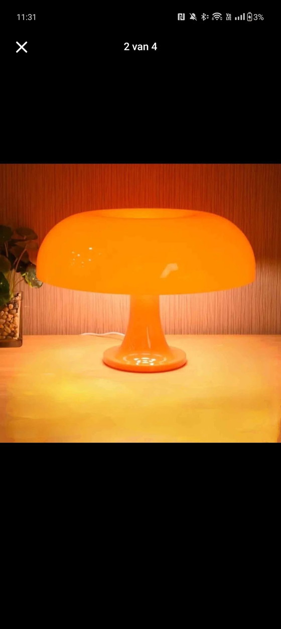 Image 1 of Lampe à poser en forme de champignon