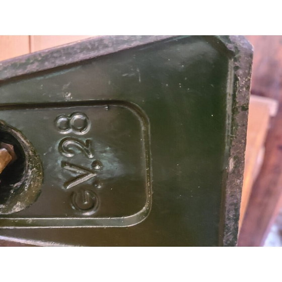 Image 1 of Lampe vintage "G.V" avec sa pochette intégrée, 1920