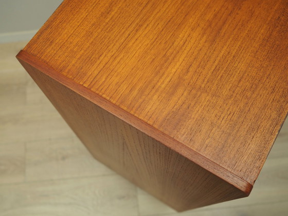 Image 1 of Commode en teck, Design danois, 1970S, Production : Danemark