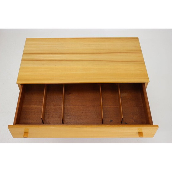 Image 1 of Paire de commodes en bouleau, Tchécoslovaquie 1970