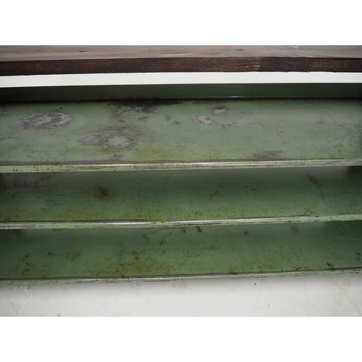 Etagères basses industrielles vintage, 1960