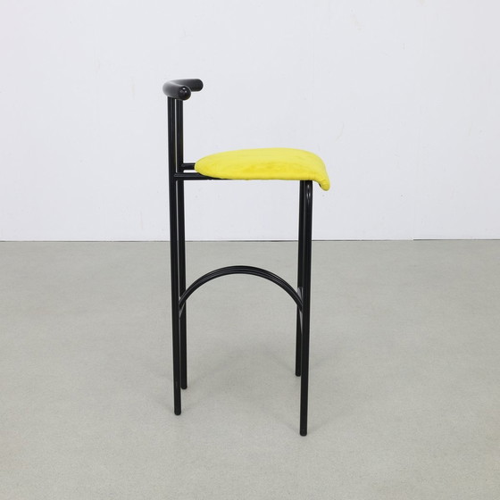 Image 1 of 4X Tabouret de bar postmoderne dans le style de Memphis, 1980S