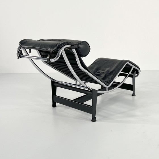 Image 1 of Chaise longue Lc4 noire de Le Corbusier pour Cassina, 1970S