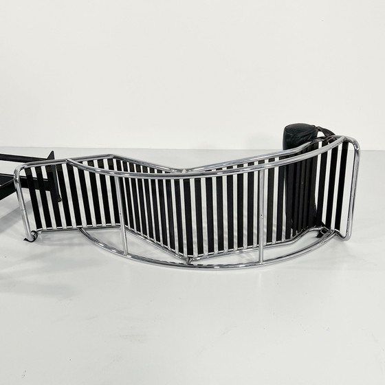 Image 1 of Chaise longue Lc4 noire de Le Corbusier pour Cassina, 1970S