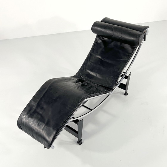 Image 1 of Chaise longue Lc4 noire de Le Corbusier pour Cassina, 1970S