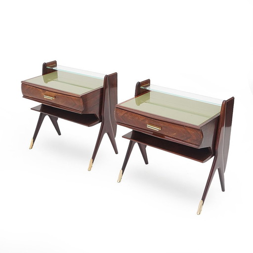 Paire de tables de chevet en bois et verre vert, années 1950