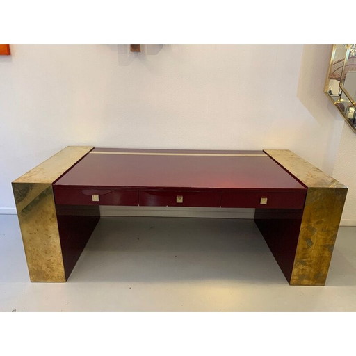 Bureau vintage en bois laqué et laiton par Jean Claude Mahey, 1970