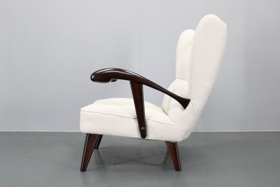 Image 1 of Chaise à oreilles restaurée des années 1950, Tchécoslovaquie