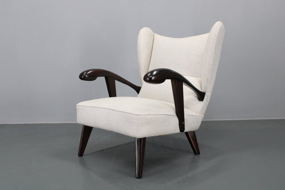 Image 1 of Chaise à oreilles restaurée des années 1950, Tchécoslovaquie