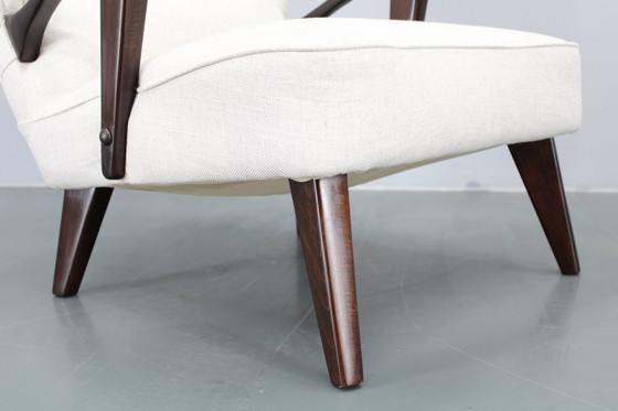 Image 1 of Chaise à oreilles restaurée des années 1950, Tchécoslovaquie