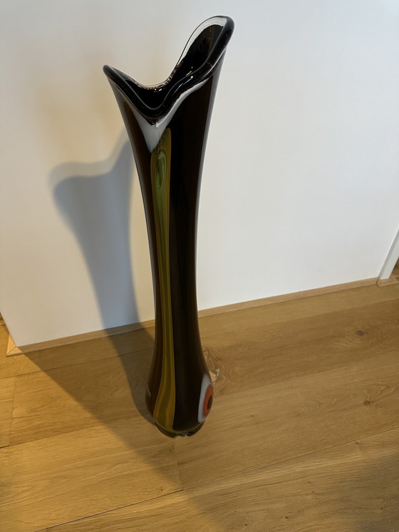 Image 1 of Vase haut Mihai Topescu (noir/rouge)