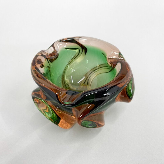 Image 1 of Cendrier vintage en verre par Josef Hospodka pour Chribska Glassworks, Tchécoslovaquie 1960