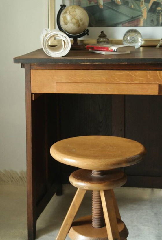 Image 1 of Bureau À Caissons Vintage En Chêne 