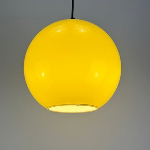 Lampe pendante Peill & Putzler - Verre Globe jaune néon - 1970