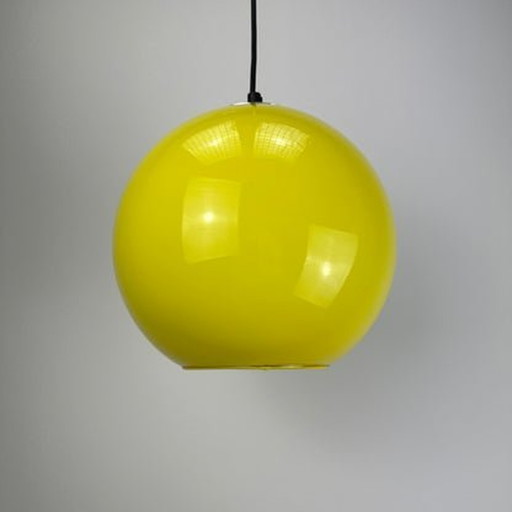 Lampe pendante Peill & Putzler - Verre Globe jaune néon - 1970