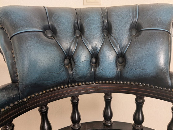 Image 1 of Fauteuils capitaines Chesterfield