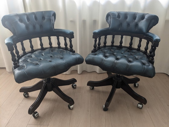 Image 1 of Fauteuils capitaines Chesterfield