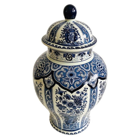 Image 1 of Vase à couvercle bleu de Delft Boch Mid Century