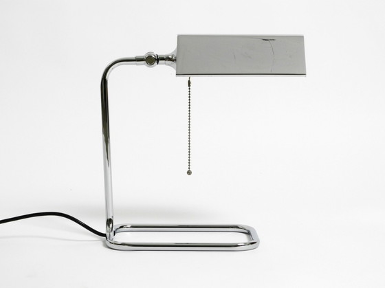 Image 1 of Grande lampe de table chromée originale des années 1980 par Florian Schulz