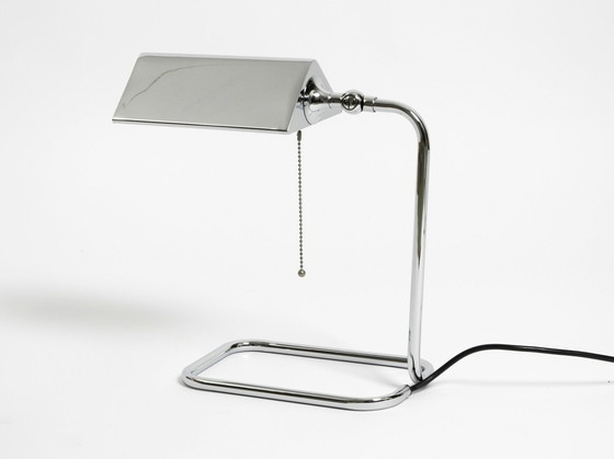 Image 1 of Grande lampe de table chromée originale des années 1980 par Florian Schulz