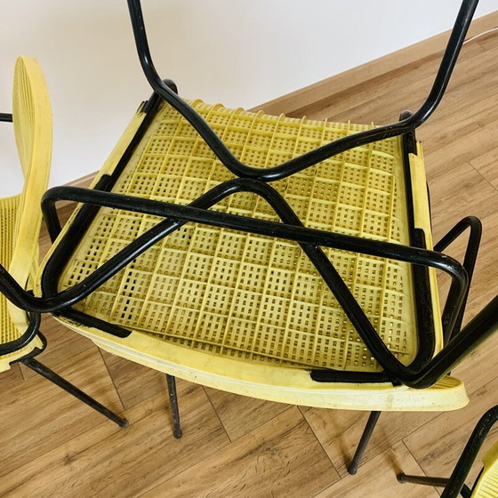 Image 1 of Ensemble de 4 fauteuils d'extérieur vintage jaunes, 1970