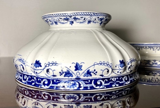 Image 1 of 4 Assiettes Moustiers