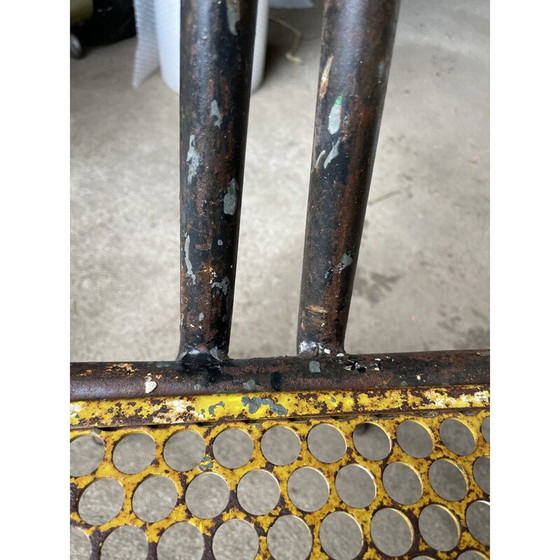 Image 1 of Chaise vintage en métal perforé de René Malaval