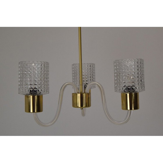 Image 1 of Lustre vintage en verre et laiton par Kamenicky Senov, Tchécoslovaquie 1960