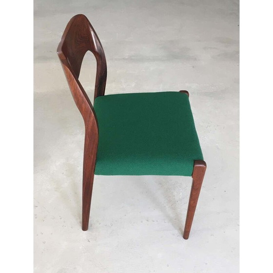 Image 1 of Ensemble de 4 chaises scandinaves vintage en bois de rose, 1950