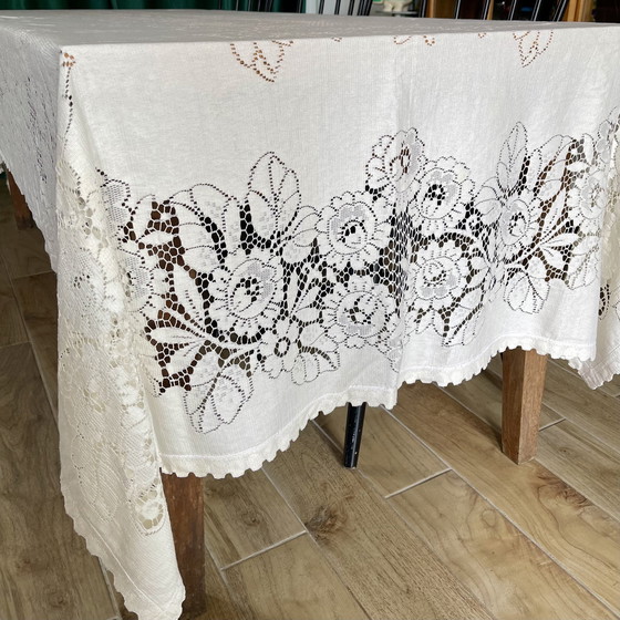 Image 1 of Nappe En Dentelle Xxl Vintage