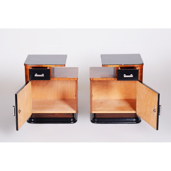 Image 1 of Paire de tables de nuit en noyer Art déco tchèque, années 1930