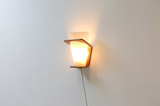 Image 1 of Applique Nx 41 de Louis Kalff pour Philips en contreplaqué de teck courbé, 1959