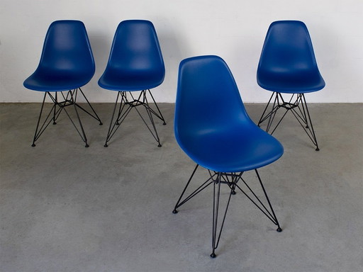 set (4) Vitra Plastic Sidechairs Dsr Design Charles Eames