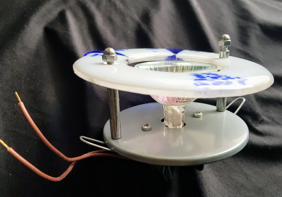 Image 1 of Spot encastré en verre