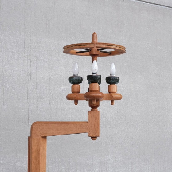 Image 1 of Lampadaire vintage en chêne par Guillerme et Chambron, France 1960