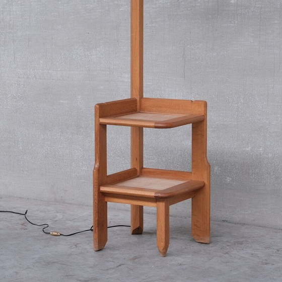 Image 1 of Lampadaire vintage en chêne par Guillerme et Chambron, France 1960