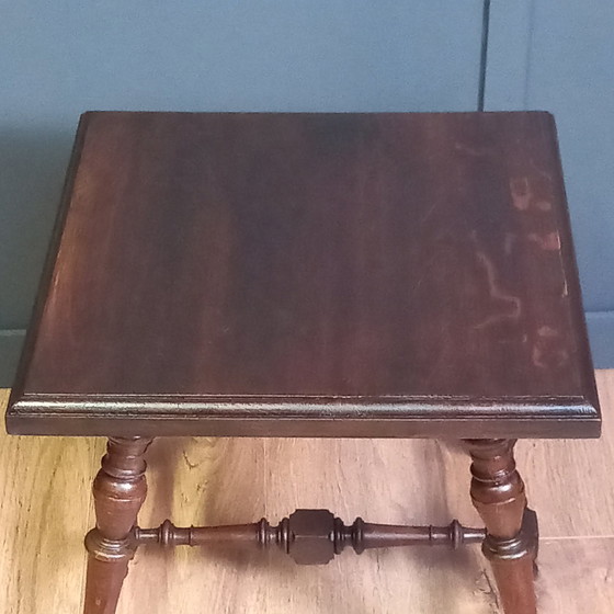 Image 1 of Table d'appoint William & Mary